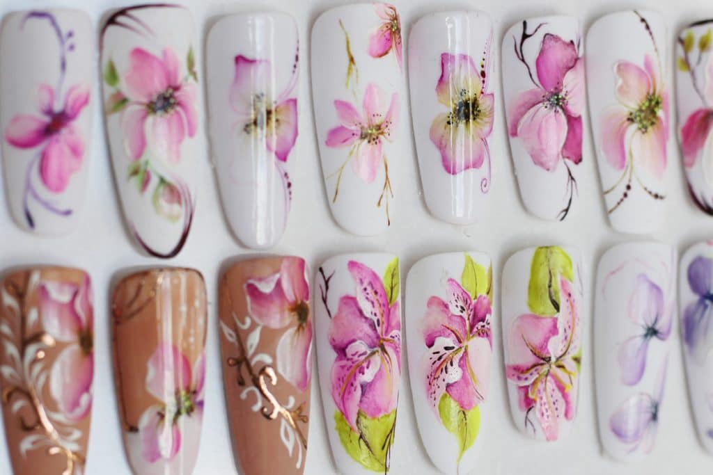 Galerie Nageldesign French Kiss Be Beauty